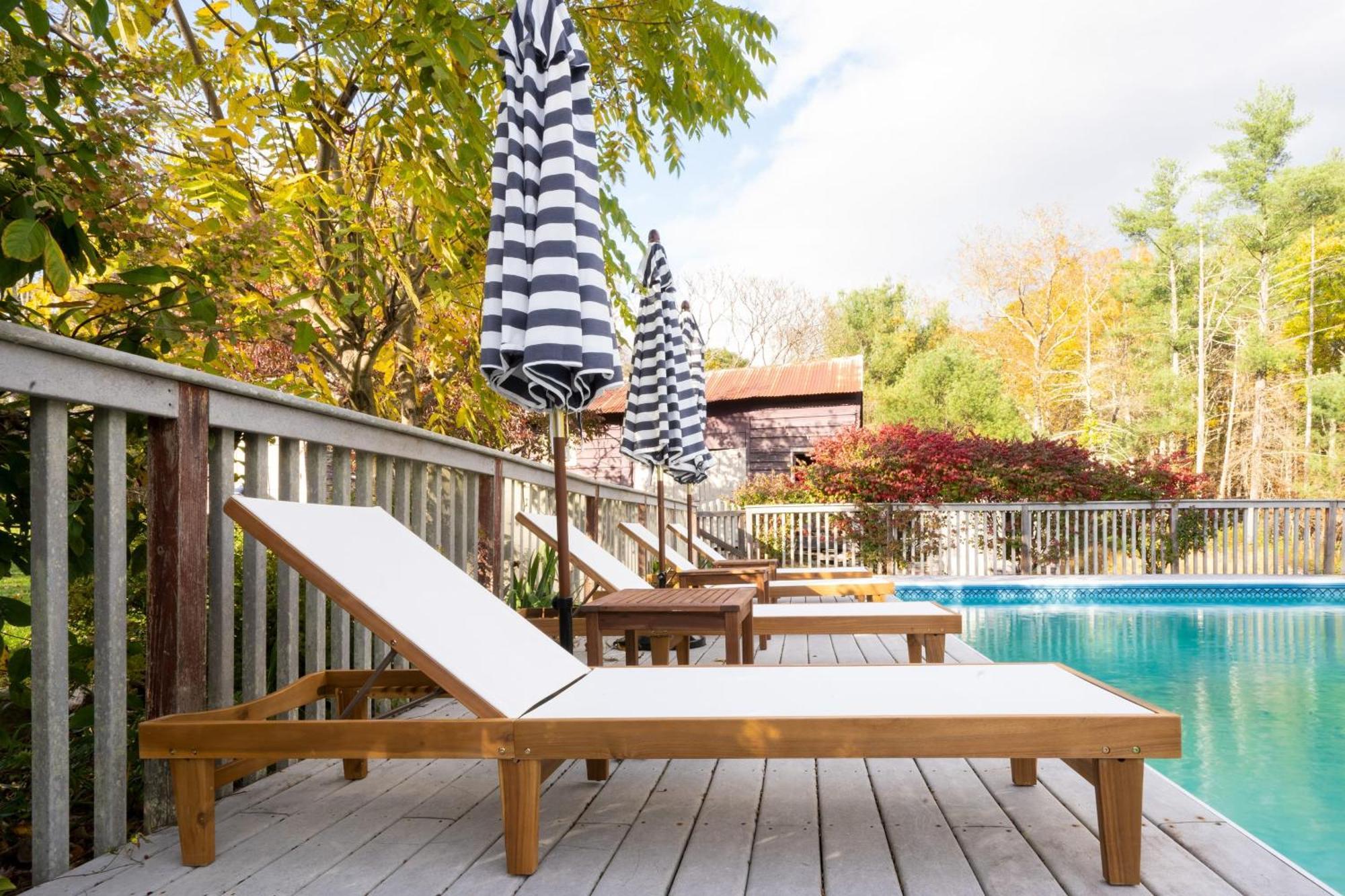 Cortland By Avantstay Charming Heritage Estate W Private Lake Pool Согертис Экстерьер фото